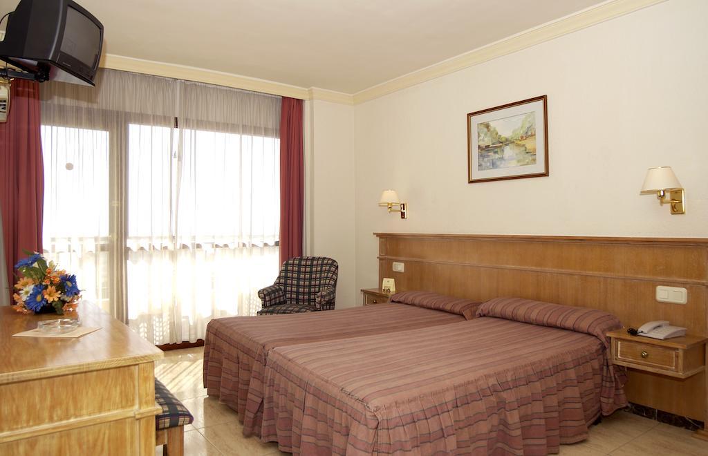 Vita Marina Sur Torremolinos Rom bilde